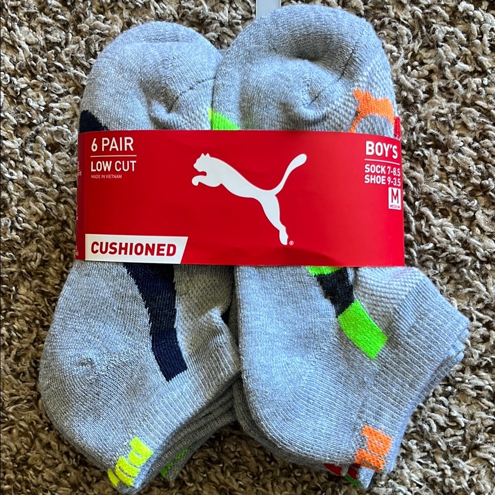 Boys Puma socks